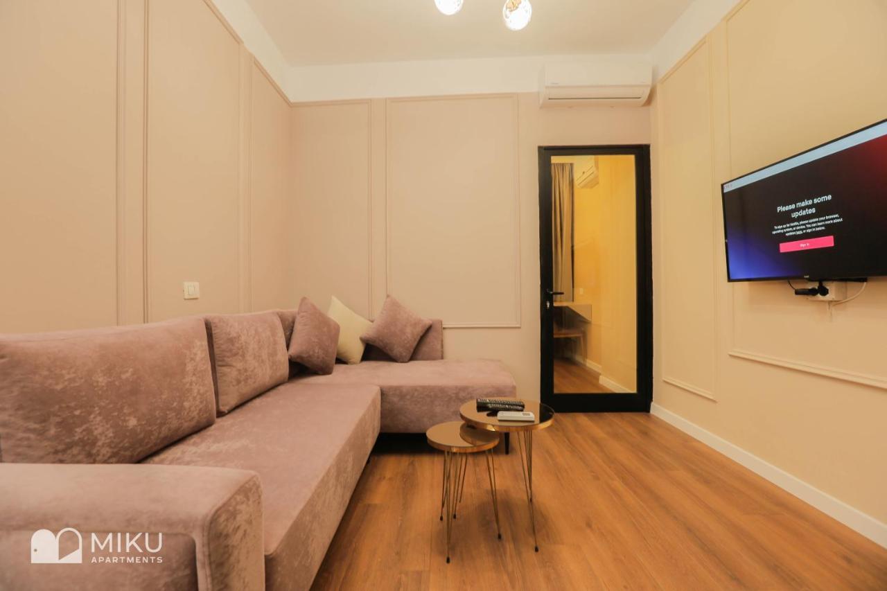 Miku Apartment - Perfect 1Bedroom At Komuna E Parisit Тирана Экстерьер фото