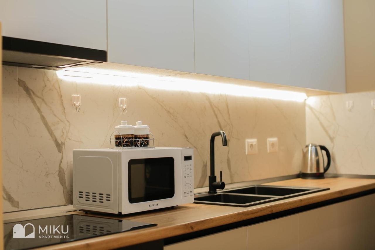 Miku Apartment - Perfect 1Bedroom At Komuna E Parisit Тирана Экстерьер фото